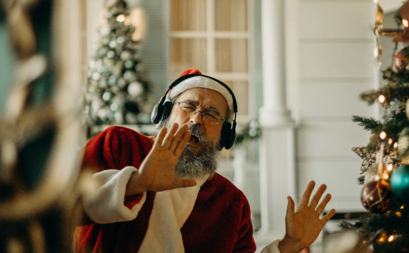 Streaming Providers Need a Holiday Music Toggle